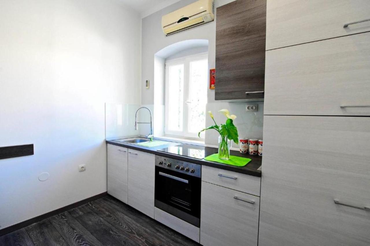 Apartments Bulovic In The Very Center Of Split Kültér fotó